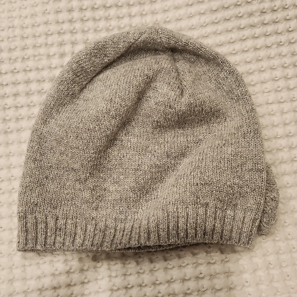 H&M Girls Hat size 3-6Y